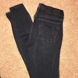 Levi 710 Super Skinny Jeans